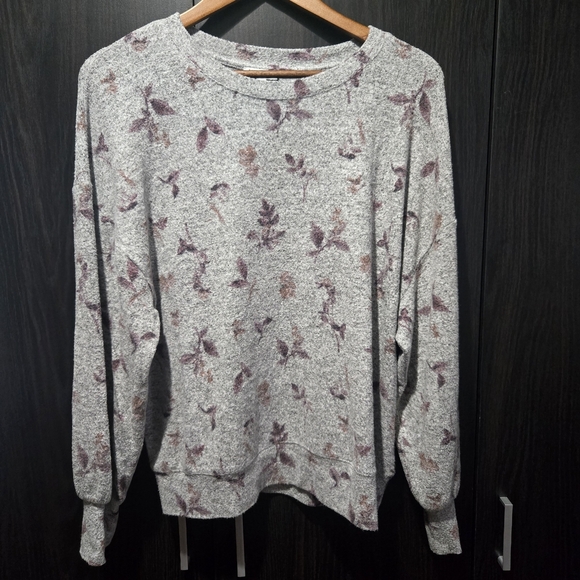 Reitmans Gray Floral Crew Neck Sweater Soft Casual Office Pink Purple Size Large - Picture 2 of 8